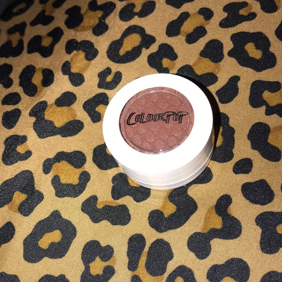 Single Eyeshadow - Picture 3 of 4